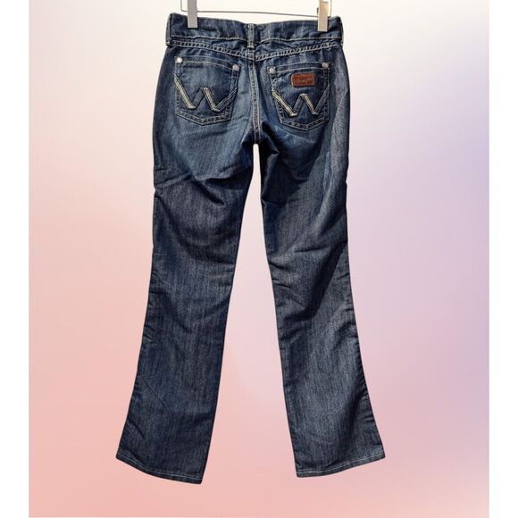 Wrangler Mae Premium Patch Low Rise Boot Cut Jeans  Sz  3/4 x 34 - Picture 2 of 9